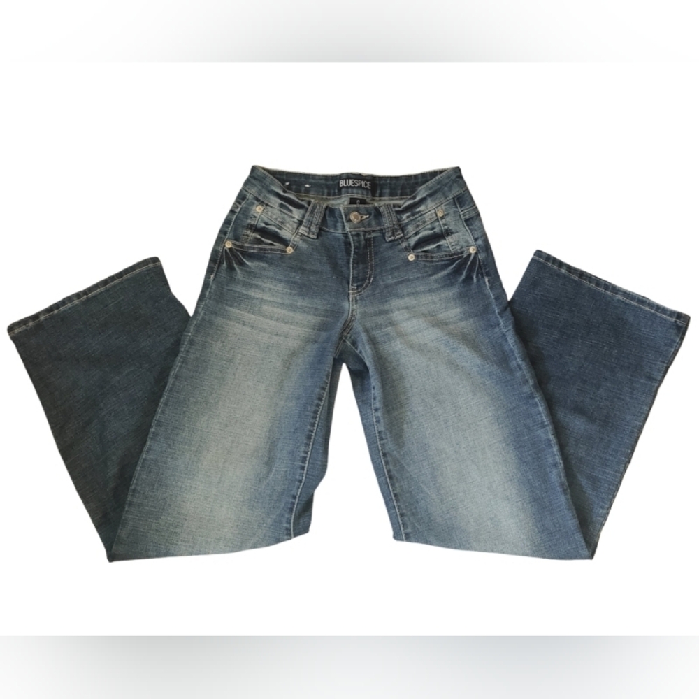 Bluespice Junior Woman Flare Jeans in Classic Blue